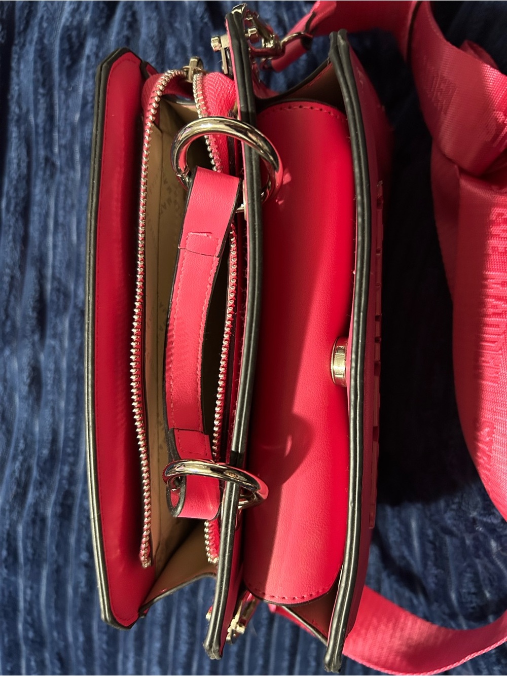 Steve Madden Bevelyn Hot Pink Crossbody Bag - Picture 11 of 16